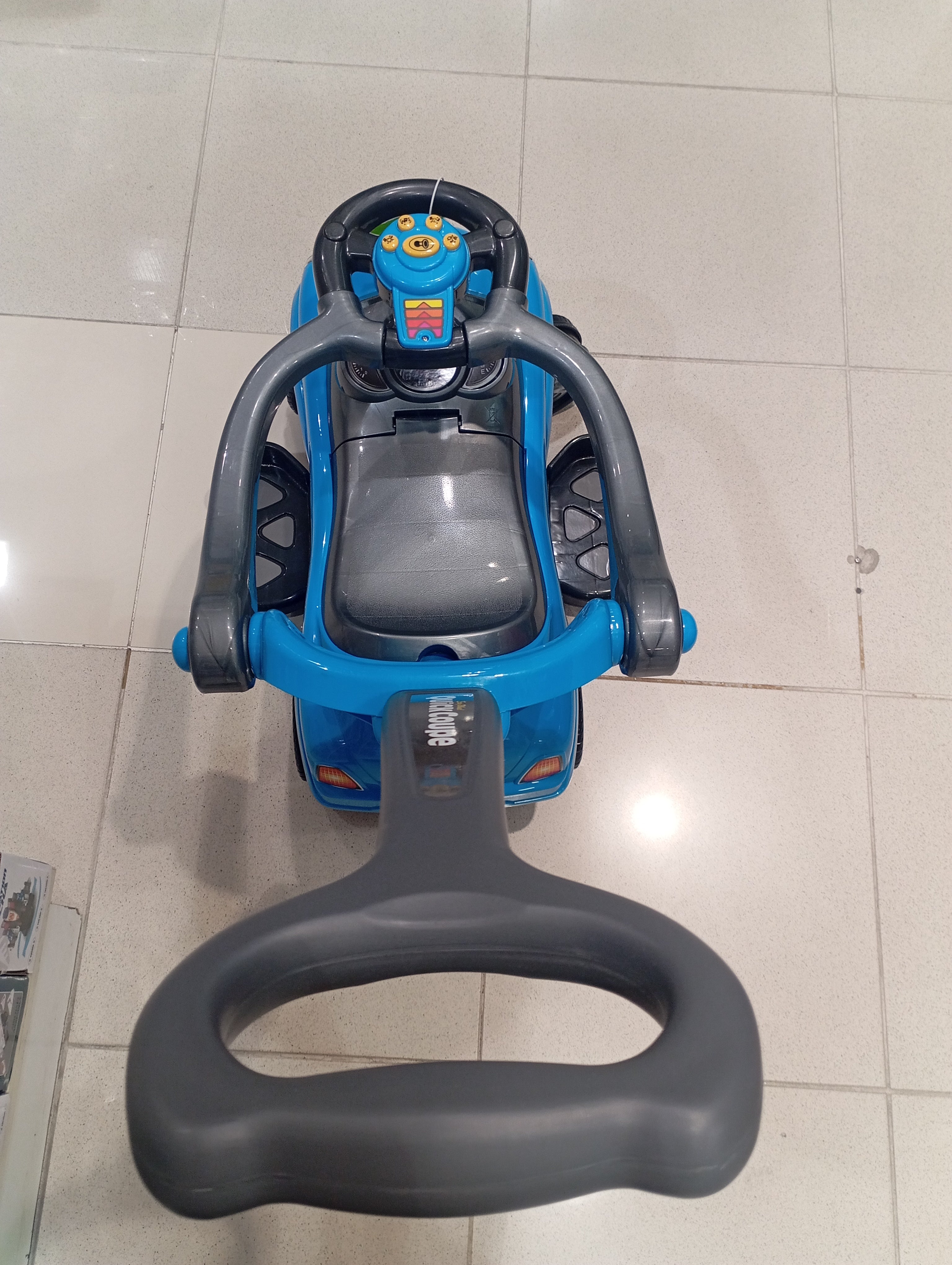 Ride on car
